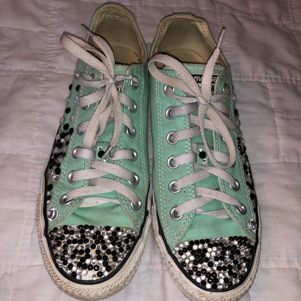 Converse